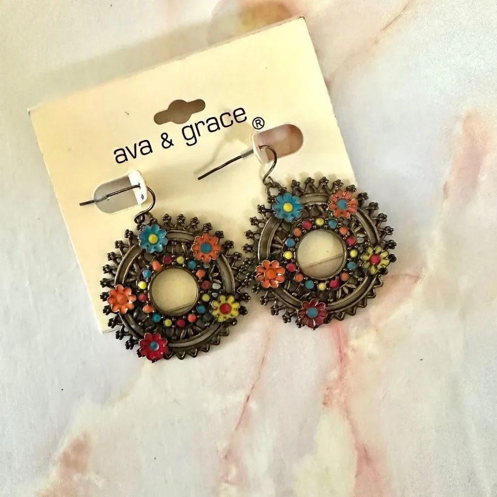 Ava and Grace circle flower earrings